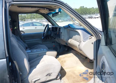 1998 Chevrolet Gmt-400 Fleetside из США, поврежденный, VIN 2GCEC19R7W1103854